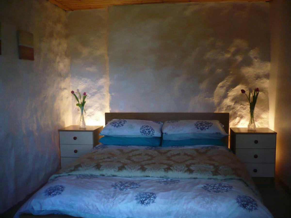 Glas Bheinn Cottage Luib Bagian luar foto